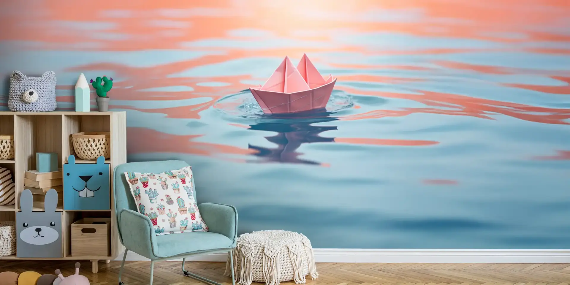 Toile tendue murale Origami de bateau, posée dans un intérieur