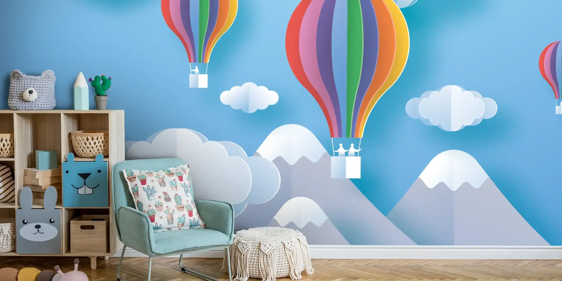 Toile tendue murale Ballade en Montgolfières, posée dans un intérieur